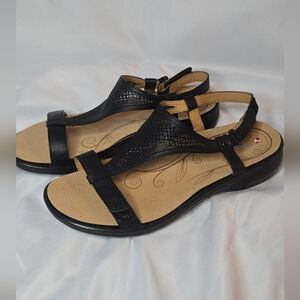 NWOT Revere Goldie Santa Fe Black Leather Adjustable Strap Sandals 40/9-9.5